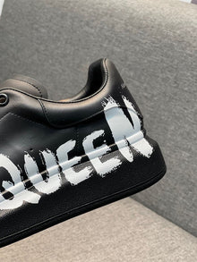 ALEXANDER MCQUEEN OVERSIZED GRAFFITI SNEAKER - M009