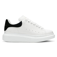 ALEXANDER MCQUEEN OVERSIZED SNEAKER IN WHITE BLACK - M003