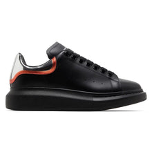 ALEXANDER MCQUEEN OVERSIZED SNEAKER - M020