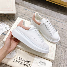 ALEXANDER MCQUEEN OVERSIZED SNEAKER - M023