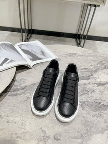 ALEXANDER MCQUEEN OVERSIZED SNEAKER QUILTED BLACK - M021