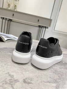 ALEXANDER MCQUEEN OVERSIZED SNEAKER QUILTED BLACK - M021