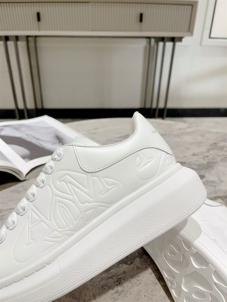 ALEXANDER MCQUEEN OVERSIZED SNEAKER QUILTED WHITE - M022