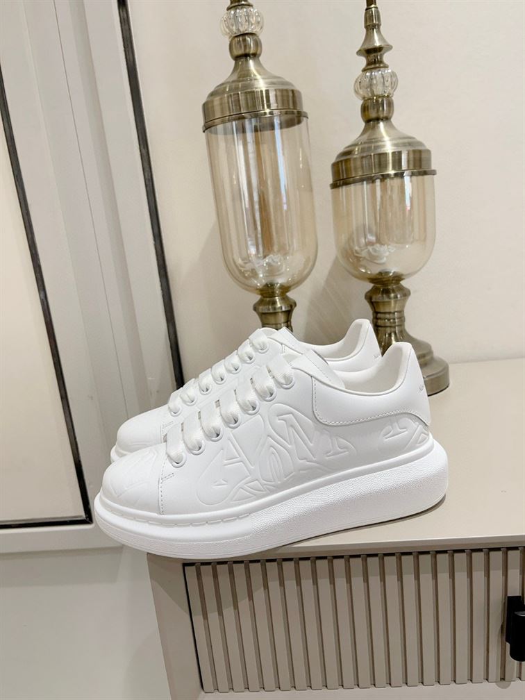 ALEXANDER MCQUEEN OVERSIZED SNEAKER QUILTED WHITE - M022