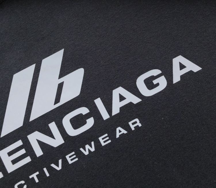 BALENCIAGA ACTIVEWEAR T-SHIRT MEDIUM FIT IN BLACK - Y013