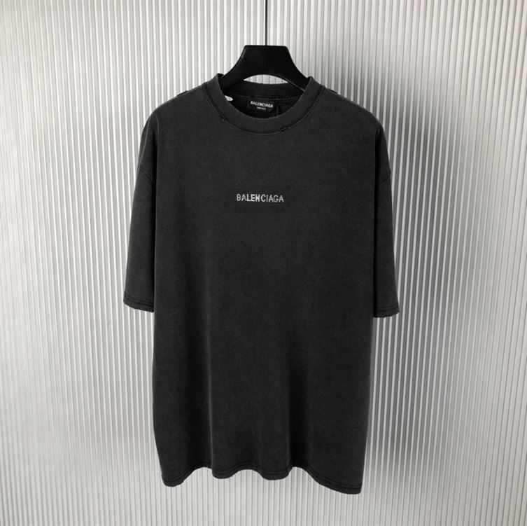 BALENCIAGA BACK T-SHIRT MEDIUM FIT IN BLACK - Y034