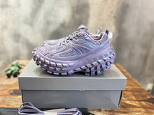 BALENCIAGA BOUNCER SNEAKER IN PURPLE - B053