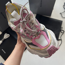 BALENCIAGA CARGO SNEAKER IN GREY/WHITE/PINK - B004