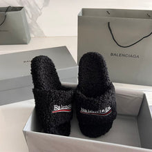 BALENCIAGA FURRY SLIDE BLACK - E047