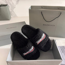 BALENCIAGA FURRY SLIDE BLACK - E047