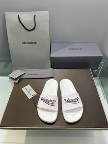 BALENCIAGA POOL SLIDE SANDAL IN BLACK - E034