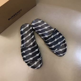 BALENCIAGA POOL SLIDES ALL OVER LOGO BLACK - E001