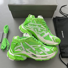 BALENCIAGA RUNNER SNEAKER FLUO GREEN - B060