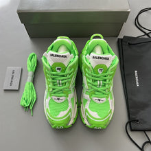 BALENCIAGA RUNNER SNEAKER FLUO GREEN - B060