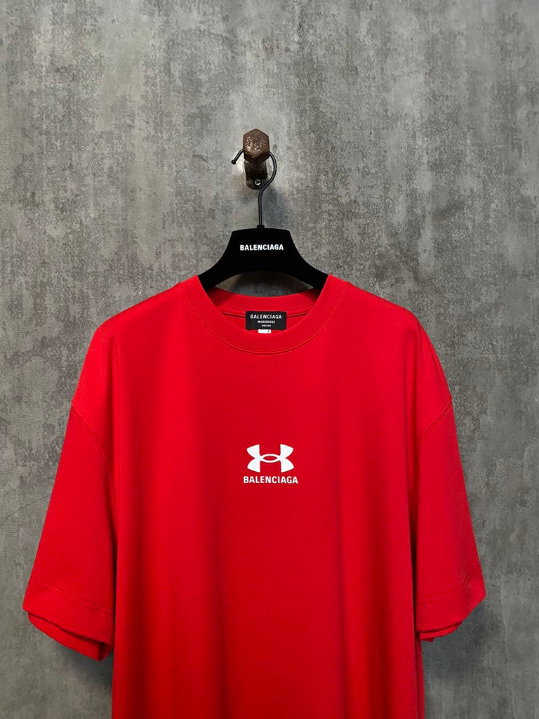 BALENCIAGA UNDER ARMOUR T-SHIRT OVERSIZED FIT IN RED WHITE - Y035