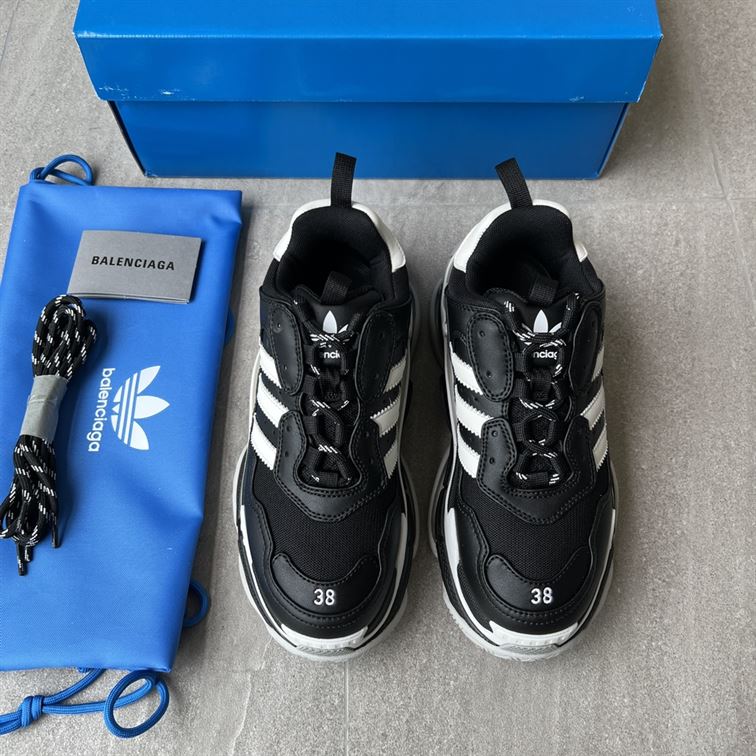 BALENCIAGA X ADIDAS TRIPLE S SNEAKER BLACK WHITE - B015