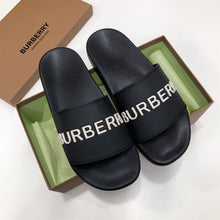 BURBERRY EMBOSSED LOGO SLIDES BUBBLEGUM BLACK - U023