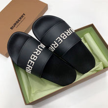 BURBERRY EMBOSSED LOGO SLIDES BUBBLEGUM BLACK - U023