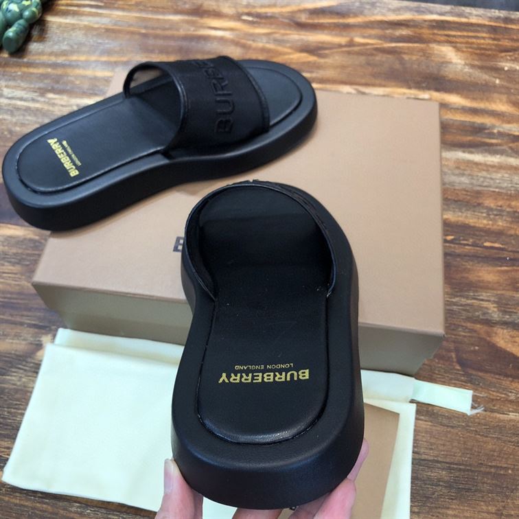 BURBERRY LOGO CANVAS SLIDE SANDALS - U031