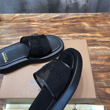 BURBERRY LOGO CANVAS SLIDE SANDALS - U031