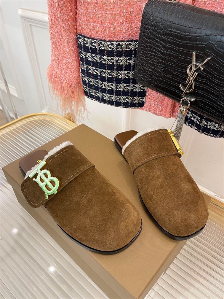 BURBERRY MONOGRAM DETAIL SHEARLING-LINED SUEDE MULES - U019