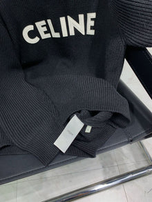 CELINE OVERSIZED SWEATER IN RIBBED WOOL - CR010