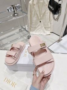 CHRISTIAN DIOR DIORACT SLIDE - D019