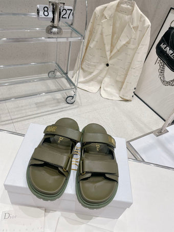 CHRISTIAN DIOR DIORACT SLIDE - D020