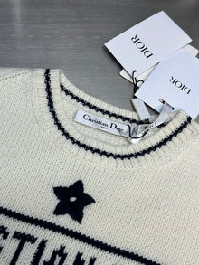 CHRISTIAN DIOR SHORT-SLEEVED SWEATER - O046