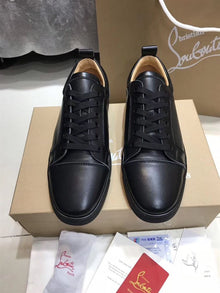 CHRISTIAN LOUBOUTIN LOUIS JUNIOR SNEAKERS - C027