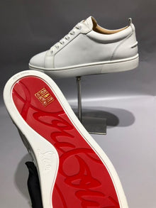 CHRISTIAN LOUBOUTIN LOUIS JUNIOR SNEAKERS - C030