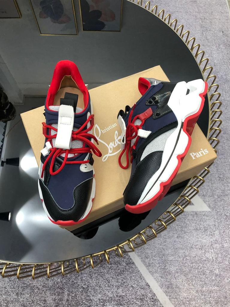 CHRISTIAN LOUBOUTIN RUNNER SNEAKERS - C050