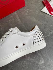 CHRISTIAN LOUBOUTIN VIEIRA 2 SNEAKERS - C024