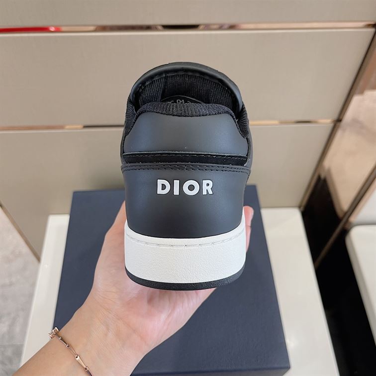 DIOR B27 LOW-TOP SNEAKER BLACK SMOOTH CALFSKIN AND CD DIAMOND CANVAS - I070