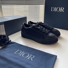 DIOR B33 SNEAKER BLACK SMOOTH CALFSKIN OBLIQUE RAISED EMBROIDERY - I107