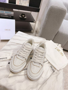 DIOR ONE SNEAKER WHITE AND NUDE DIOR OBLIQUE PERFORATED CALFSKIN - I084