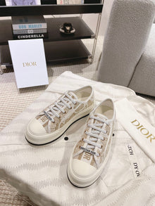 DIOR WALKNDIOR PLATFORM SNEAKER WHITE AND GOLD-TONE TOILE DE JOUY MEXICO - I099