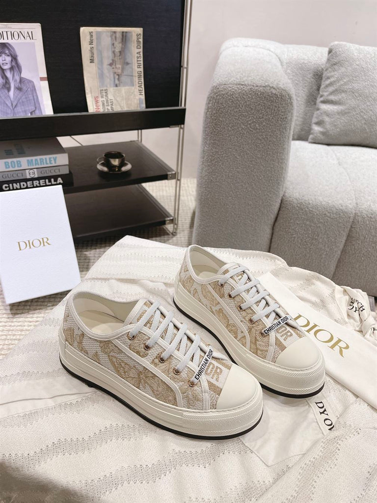 DIOR WALKNDIOR PLATFORM SNEAKER WHITE AND GOLD-TONE TOILE DE JOUY MEXICO - I099