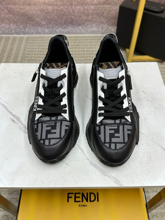 FENDI FLOW SNEAKERS LOW-TOPS - F021