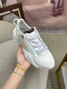 FENDI FLOW WHITE LEATHER LOW-TOPS - F022