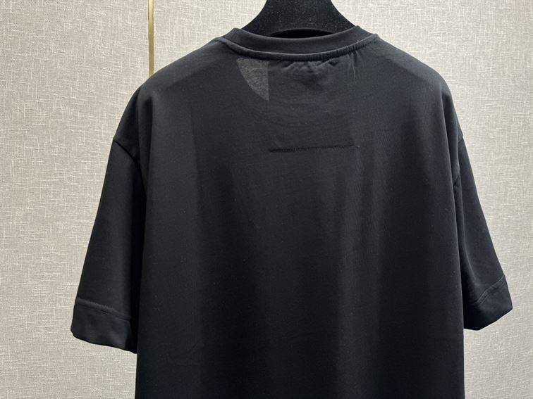 GIVENCHY 4G LOGO T-SHIRT - K021