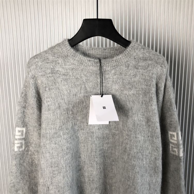 GIVENCHY GREY SWEATER - AD011