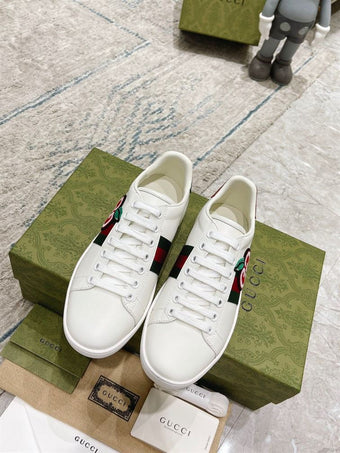 GUCCI ACE GG APPLE SNEAKER - G135