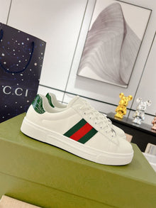 GUCCI ACE SNEAKER WITH WEB - G143