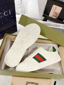 GUCCI ACE SNEAKER WITH WEB - G143