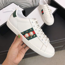 GUCCI ACE STUDDED WHITE SNEAKER - G142