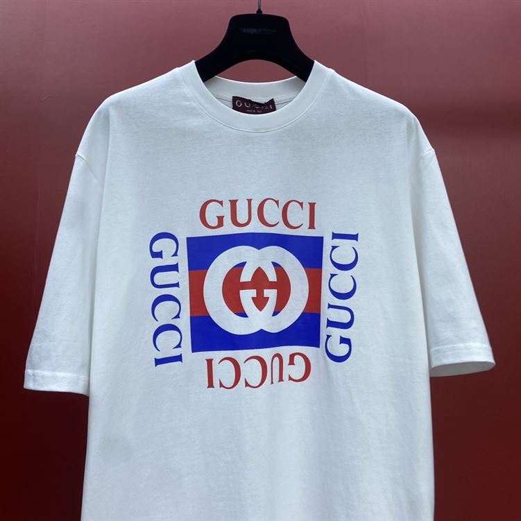 GUCCI COTTON JERSEY T-SHIRT WITH GUCCI PRINT - X025