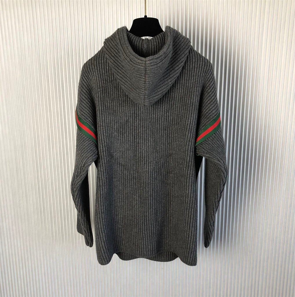 GUCCI GREY HOODED SWEATER - H025