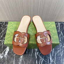 GUCCI  INTERLOCKING G CUT-OUT SLIDE SANDAL - Q020