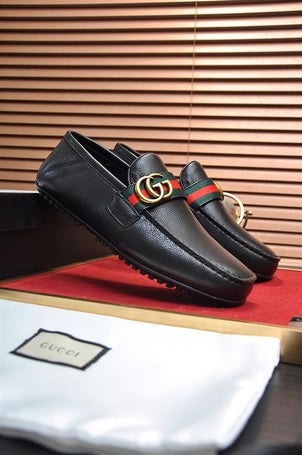 GUCCI LOAFER WITH DOUBLE G - IK051